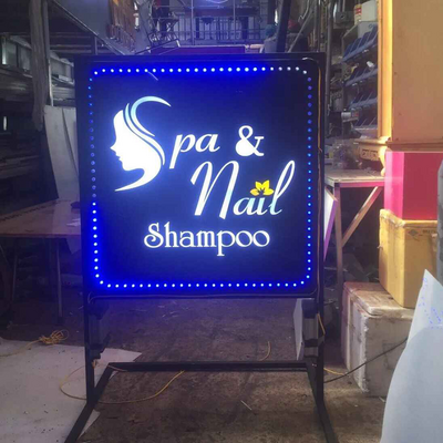 Há»™p Ä‘Ã¨n quáº£ng cÃ¡o Spa